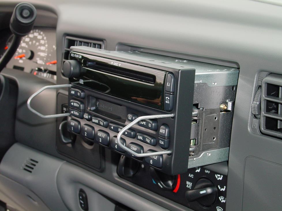 ford excursion radio removal