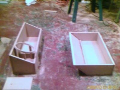 The bases of the two sub enclosures/><p class=