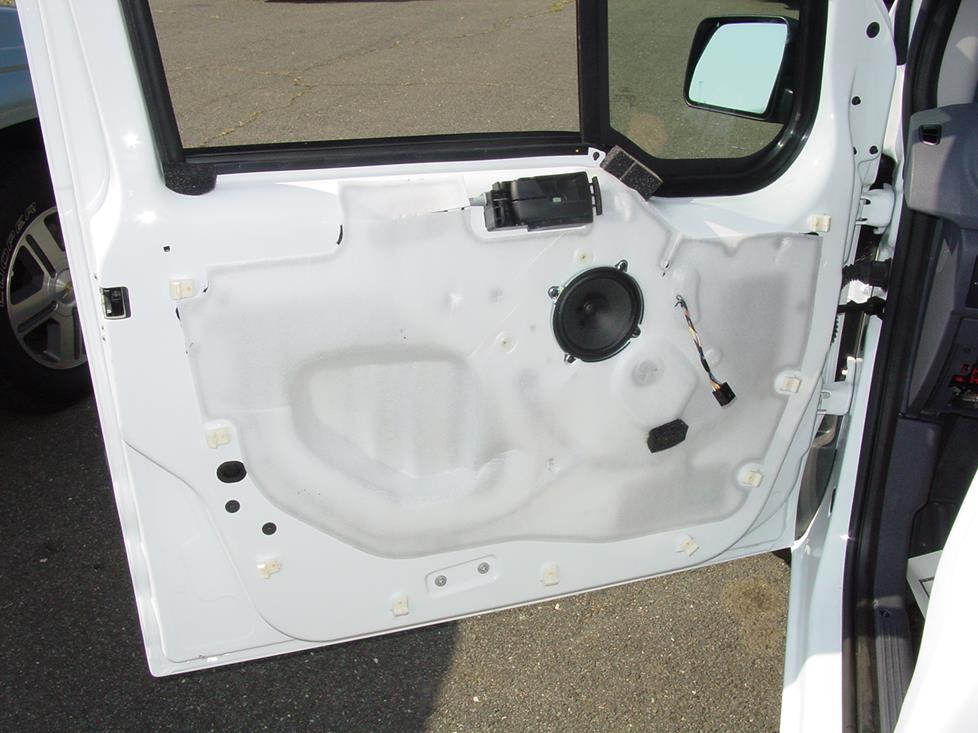 ford transit connect front door speaker