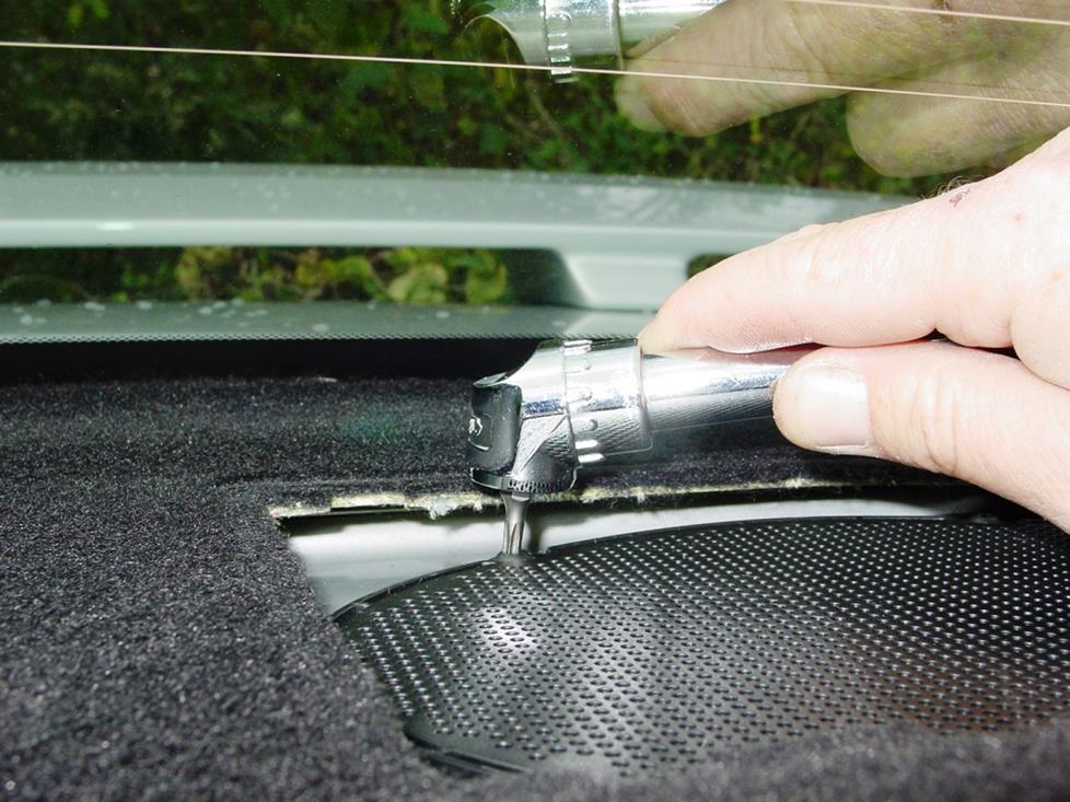 Rear deck speaker (Crutchfield Research Photo)