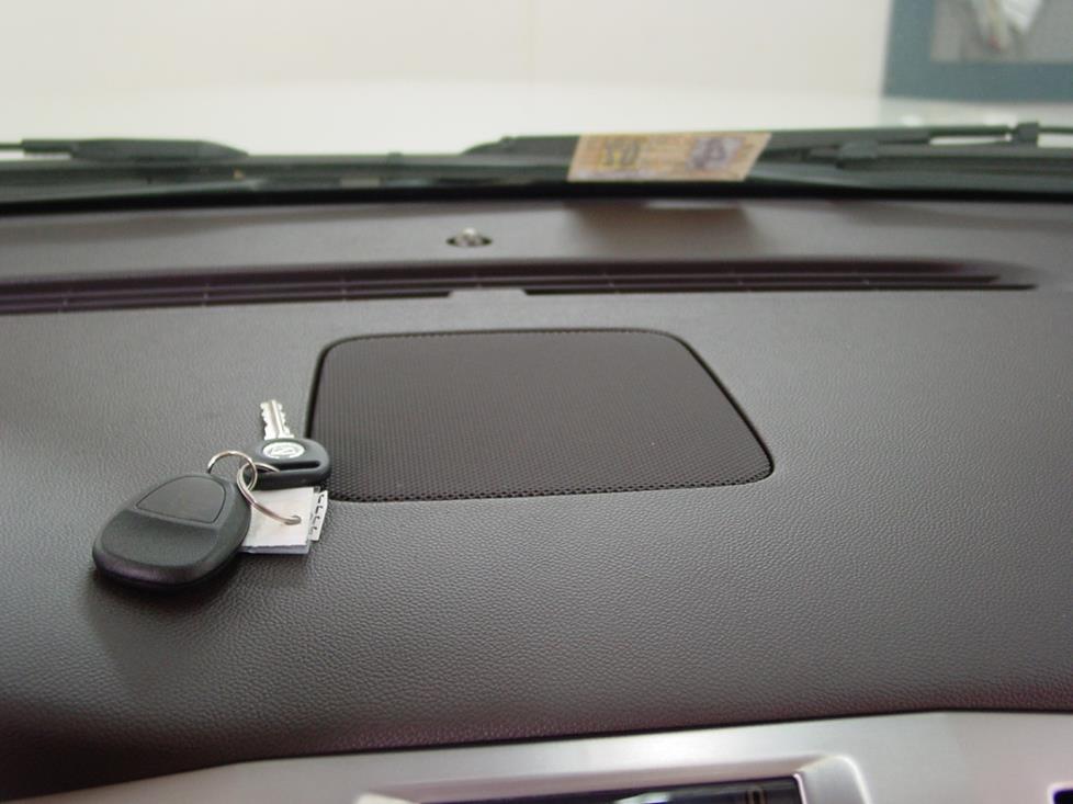 Cadillac Escalade dash speaker