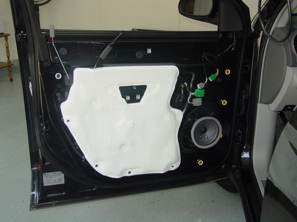 Buick Enclave front door speaker