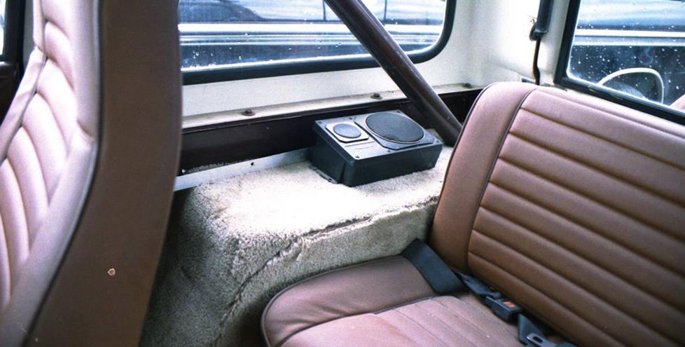 Jeep CJ aftermarket deck speaker