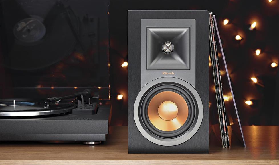 Klipsch Reference R-15PM Powered bookshelf speakers with Bluetooth® and built-in phono preamp