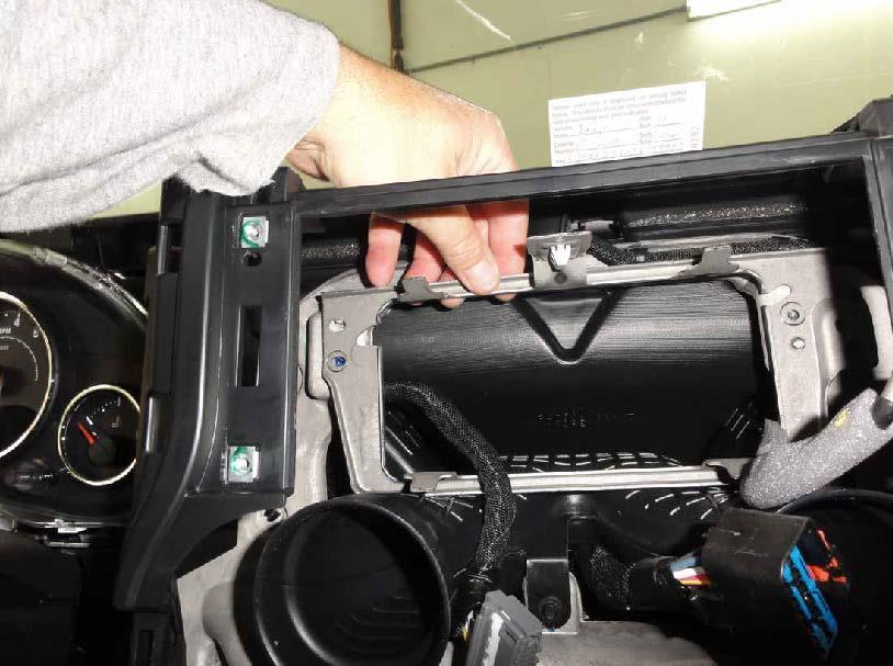 Rear support bracket removal