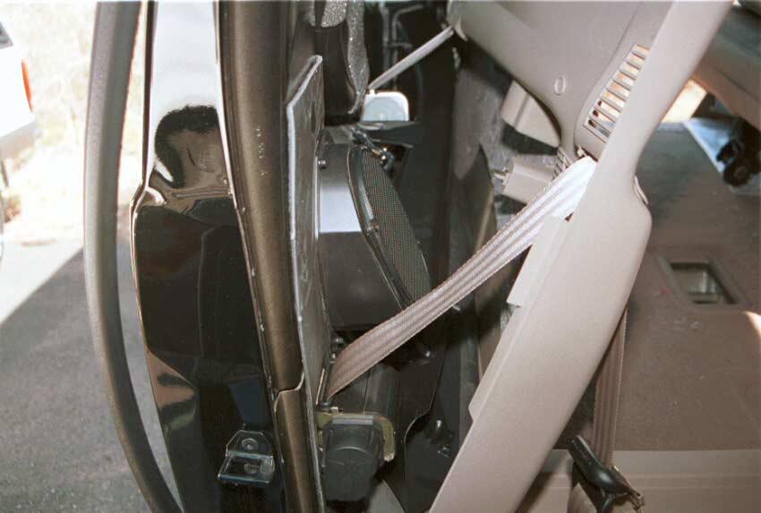 ford excursion rear side speaker