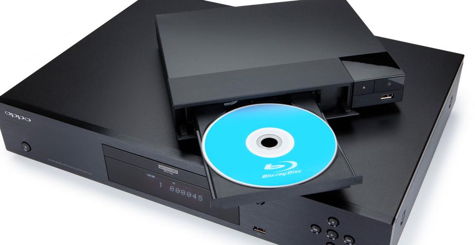 Comparison of compact versus full-sized Bluray Players