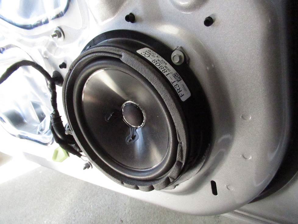 ford mustang door woofer