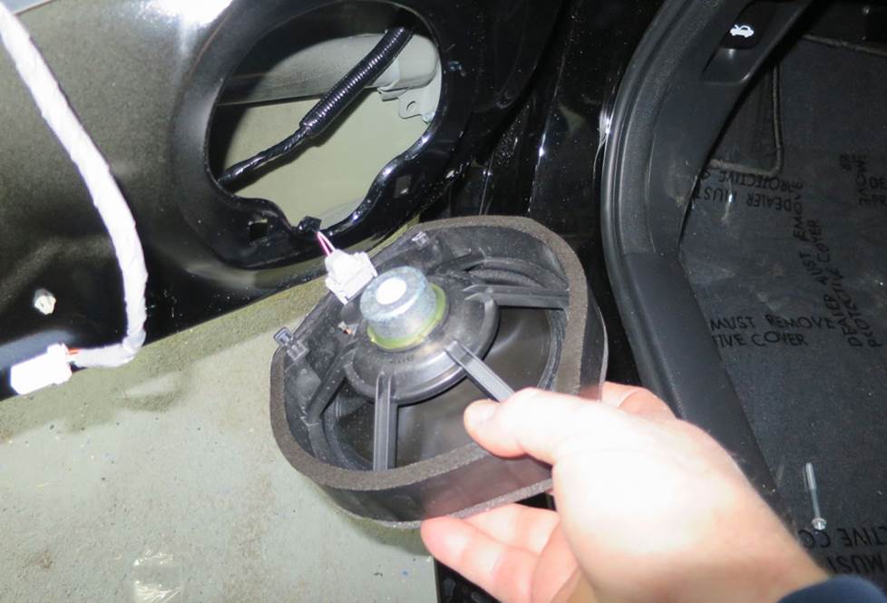 honda civic stock speaker
