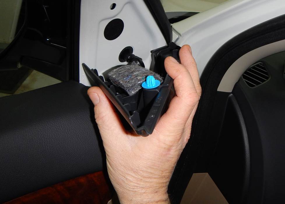 mitsubishi outlander tweeter