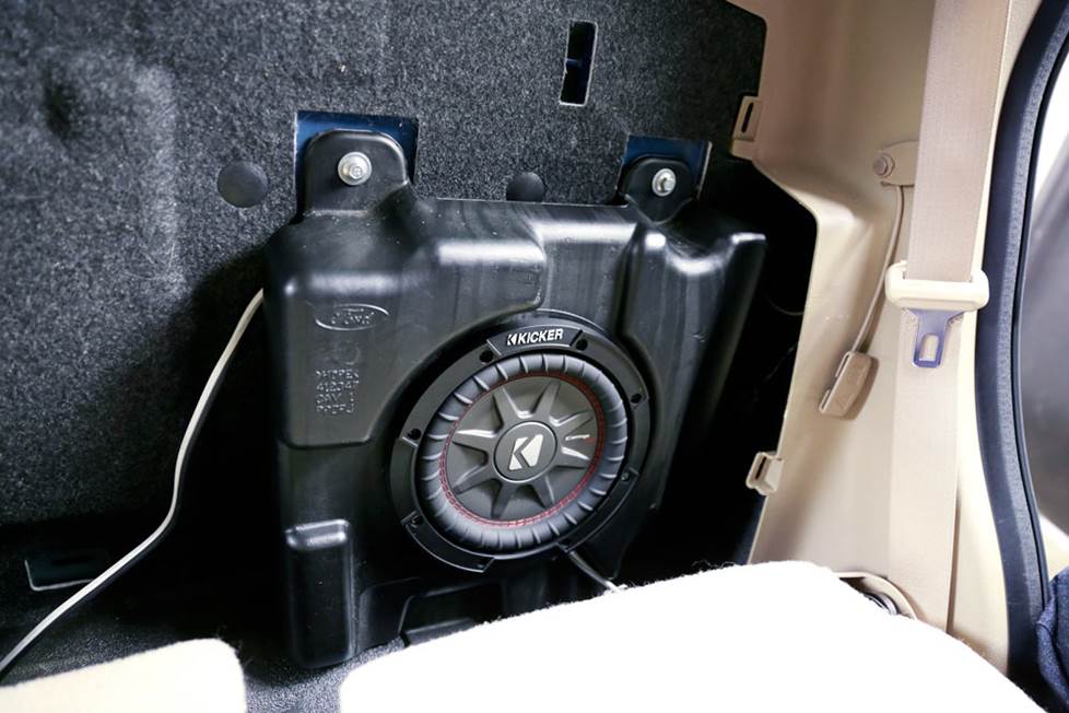 Kicker sub