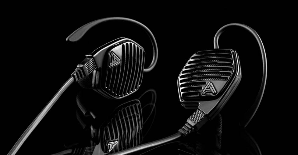 Audeze LCDi3 headphones