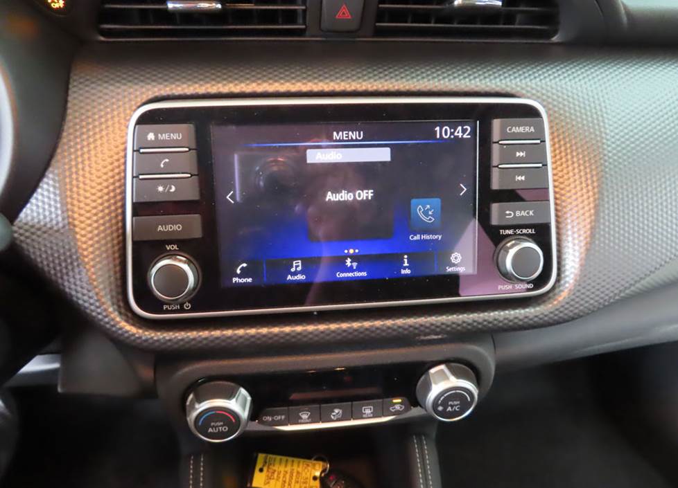 nissan kicks factory radio