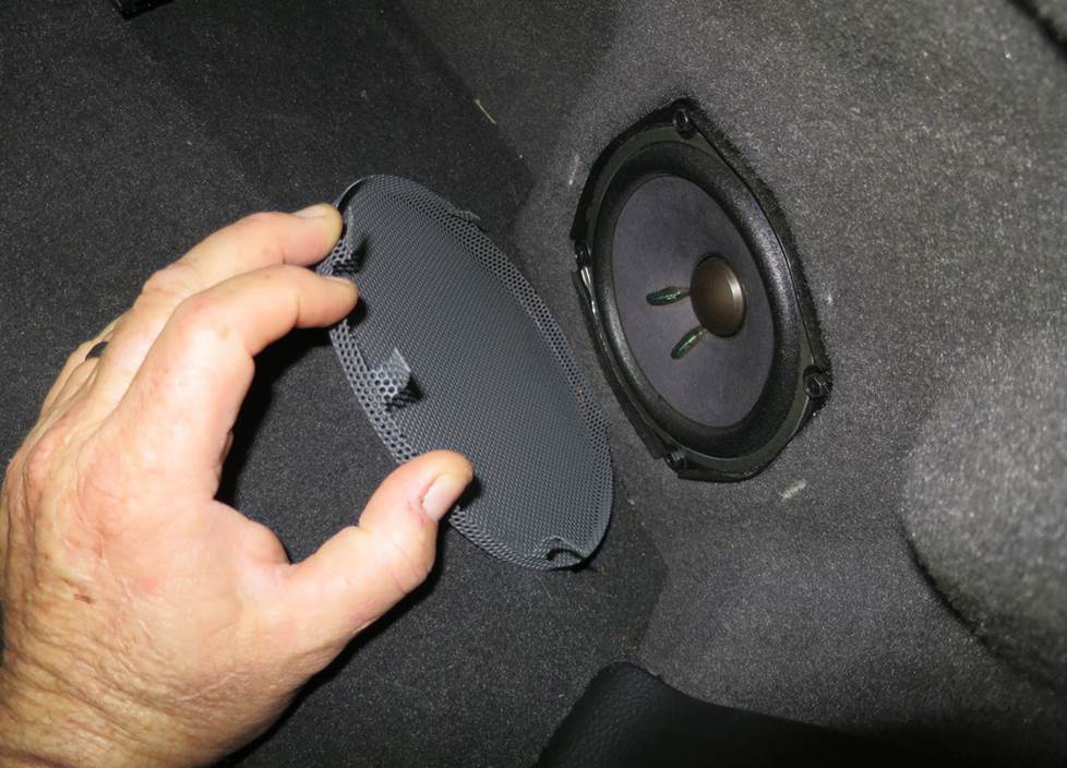 chevy corvette convertible rear wall speakers