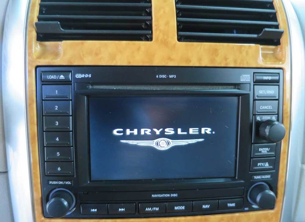 chrysler aspen navigation receiver