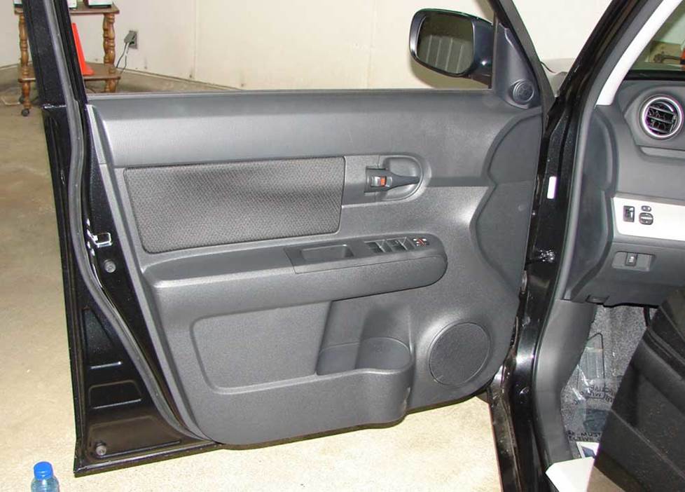 Scion xB front door