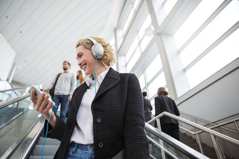 Bose QuietComfort 25 Acoustic Noise Cancelling headphones