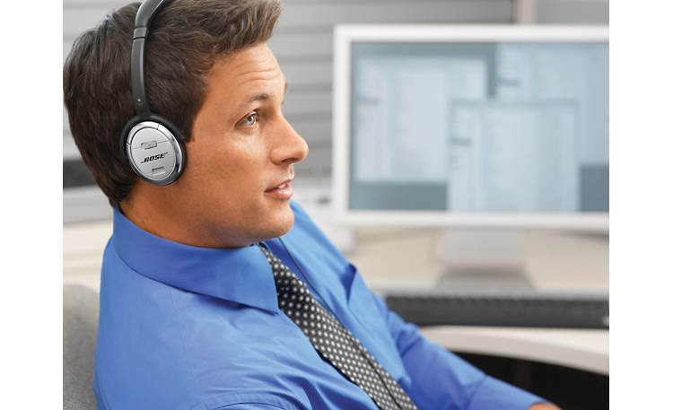 Bose® QuietComfort® 3 Acoustic Noise Cancelling® headphones Great for the office