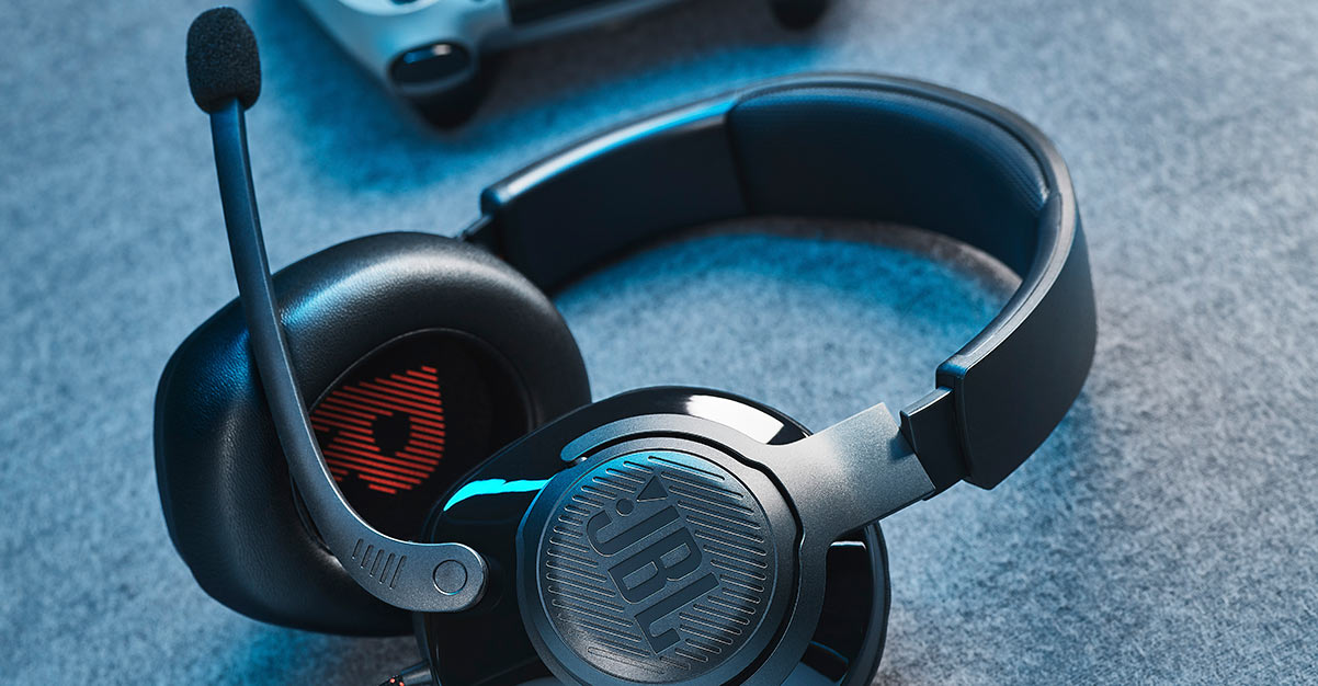 best gaming earphones under 300