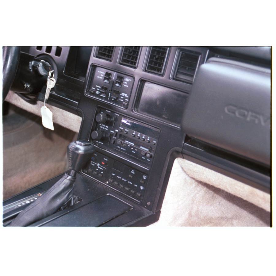 1986 Chevrolet Corvette Factory Radio
