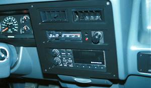 1990 Dodge Dakota Factory Radio