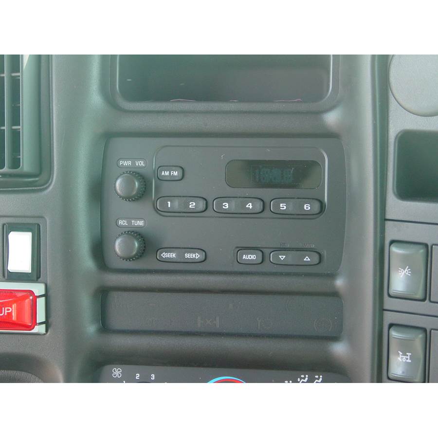 2005 Chevrolet C4500 Factory Radio
