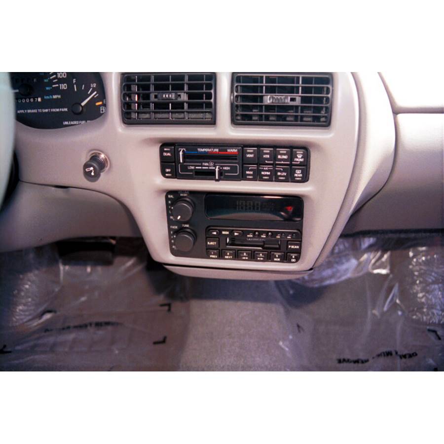 1990 Buick Regal Factory Radio