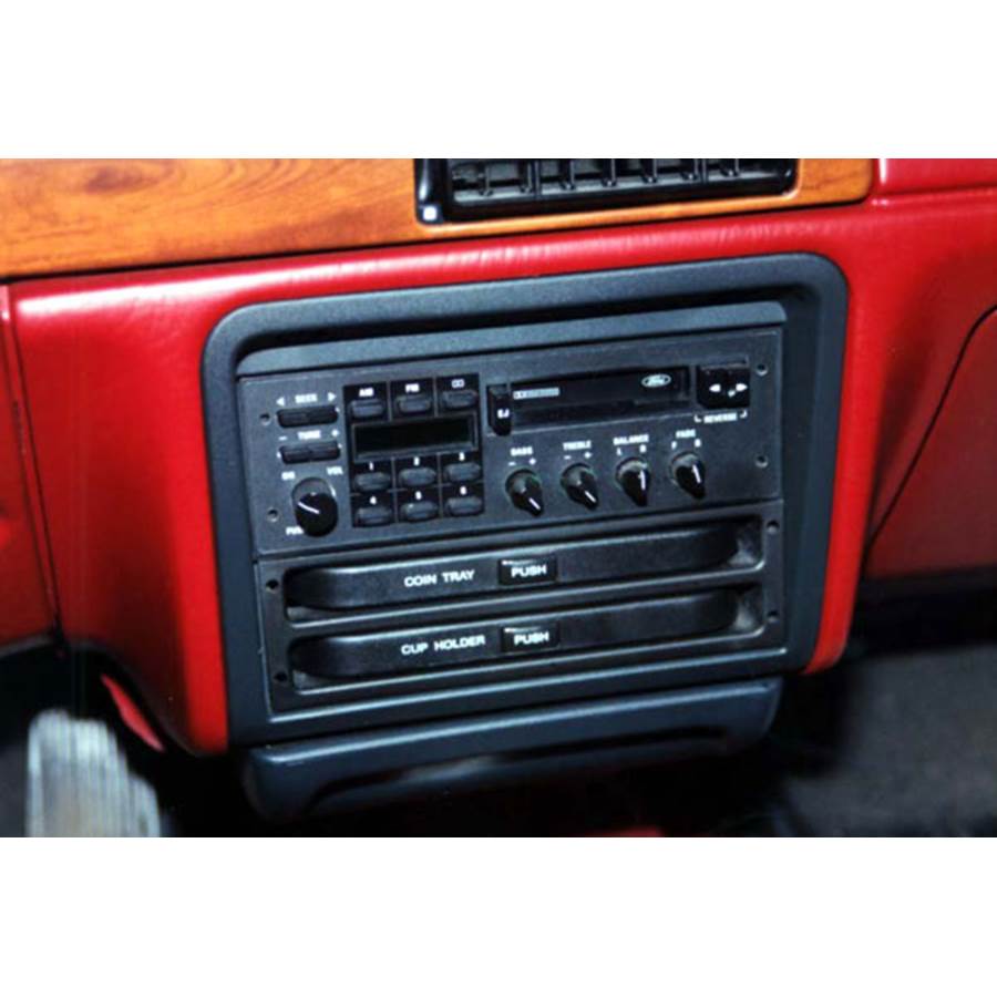 1992 Ford Taurus Factory Radio