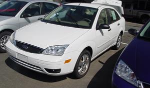 2006 Ford Focus ZX4 Exterior