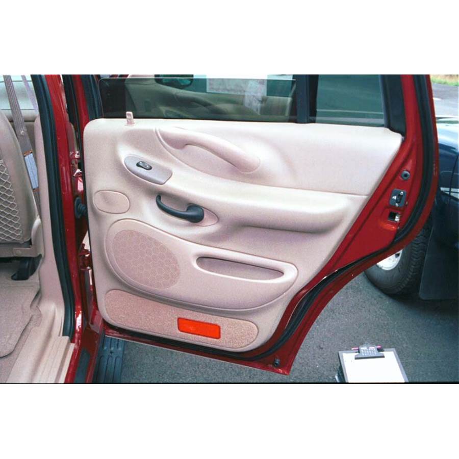 1999 Ford Expedition Rear door speaker location