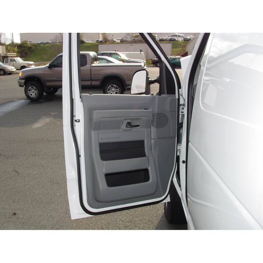 2009 Ford E Series Front door speaker location