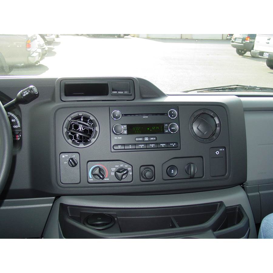 2009 Ford E Series Factory Radio