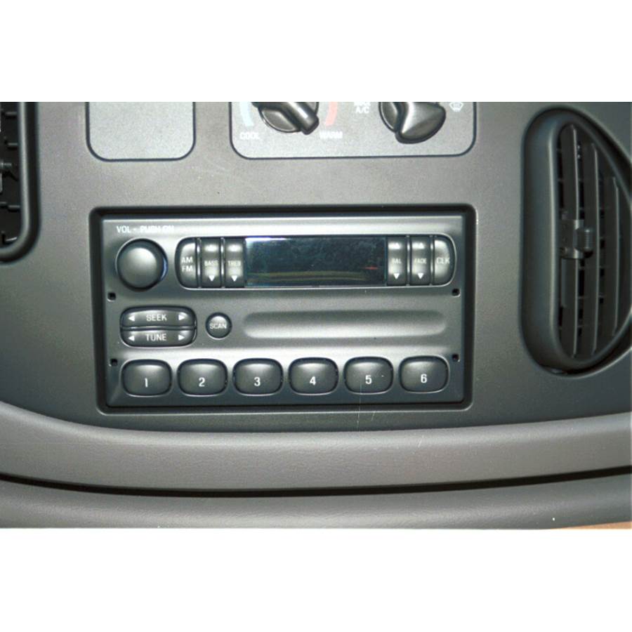 1997 Ford Econoline Factory Radio