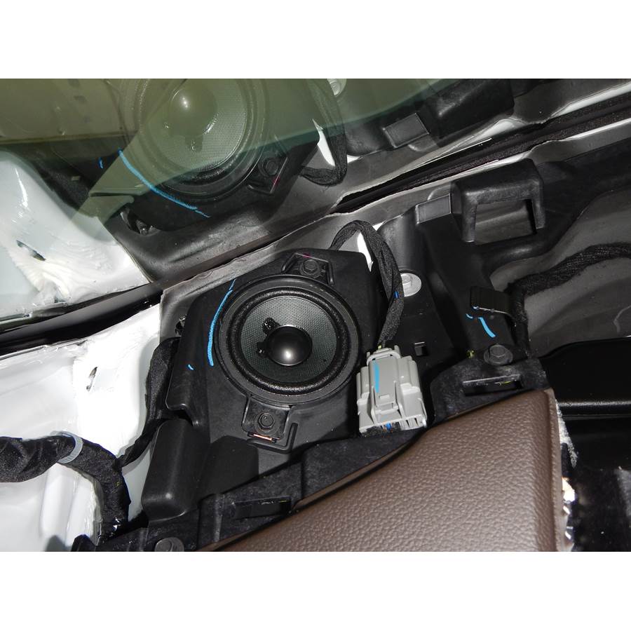 2015 Chevrolet Suburban LS Dash speaker