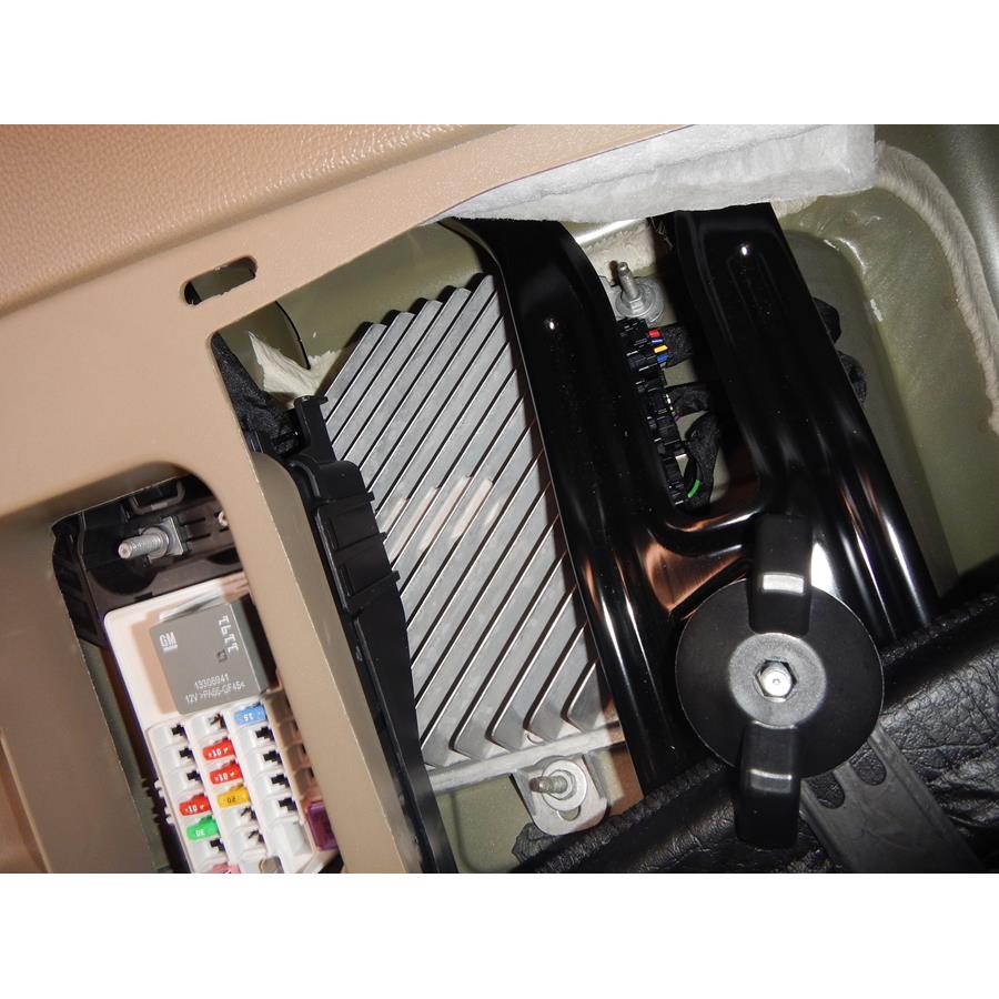 2016 GMC Yukon XL Factory amplifier