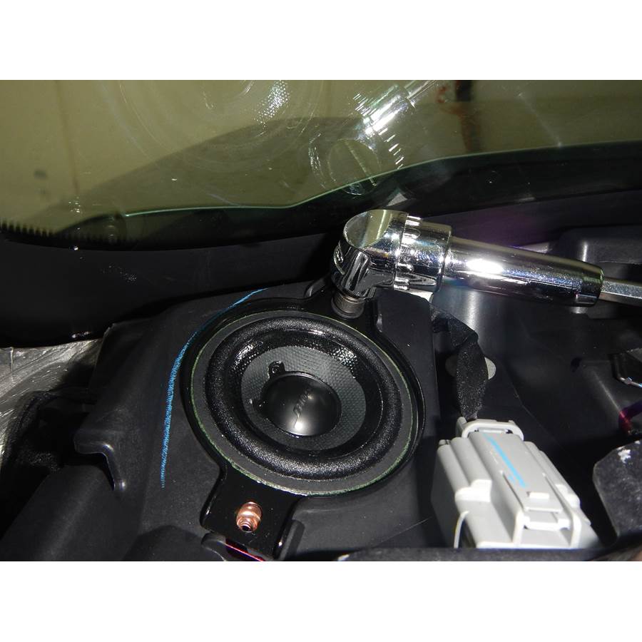 2016 GMC Yukon XL Dash speaker