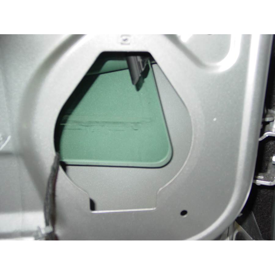 2007 Chevrolet Impala Front speaker removed