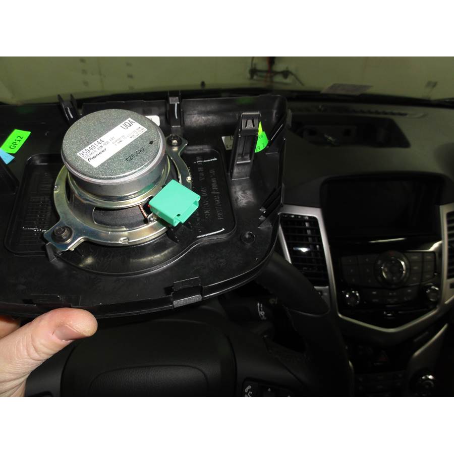 2013 Chevrolet Cruze Center dash speaker