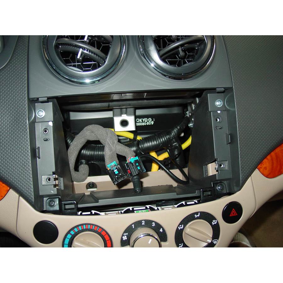 2010 Chevrolet Aveo5 Factory radio removed