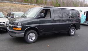 2022 Chevrolet Express Exterior