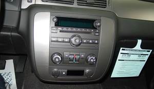2007 Chevrolet Suburban Factory Radio