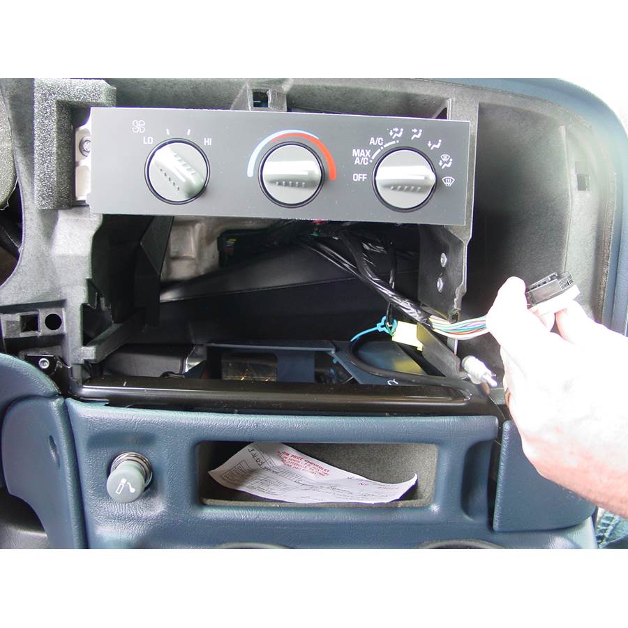 2000 GMC Safari Factory radio removed