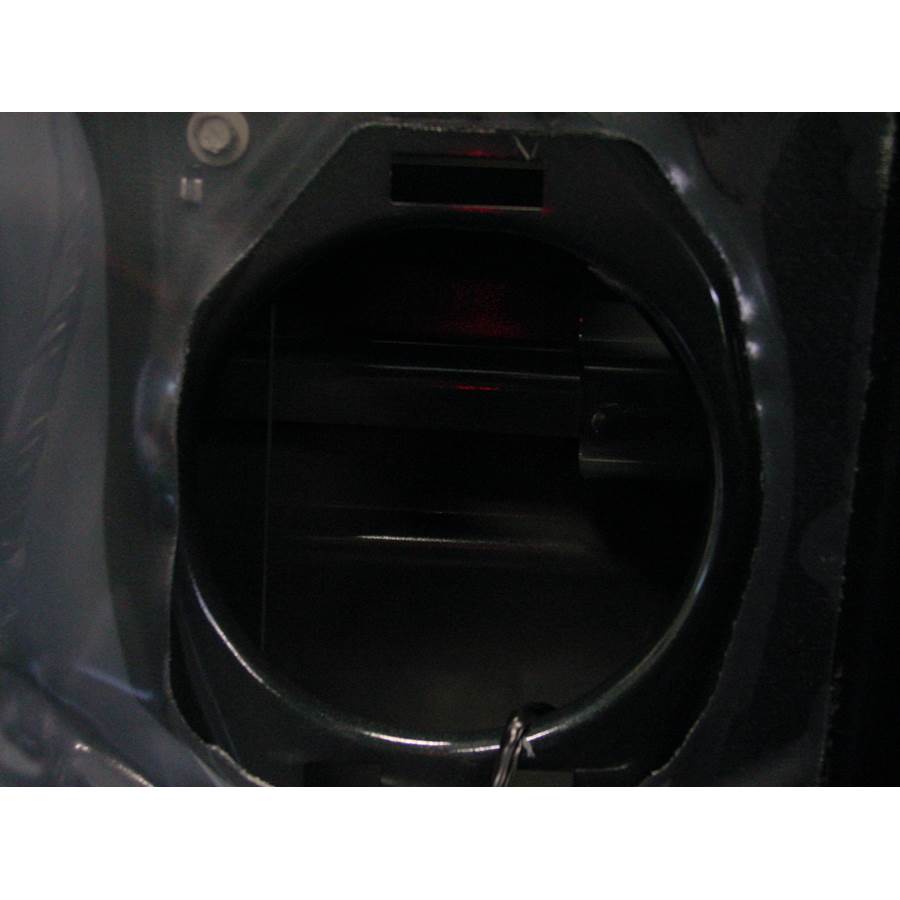 2003 Chevrolet Silverado 2500/3500 Front speaker removed