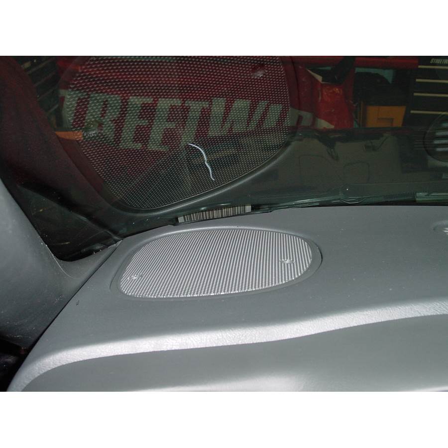 1998 GMC Sonoma Dash speaker location