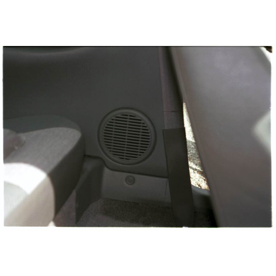 1999 Chevrolet Metro Rear side panel speaker location