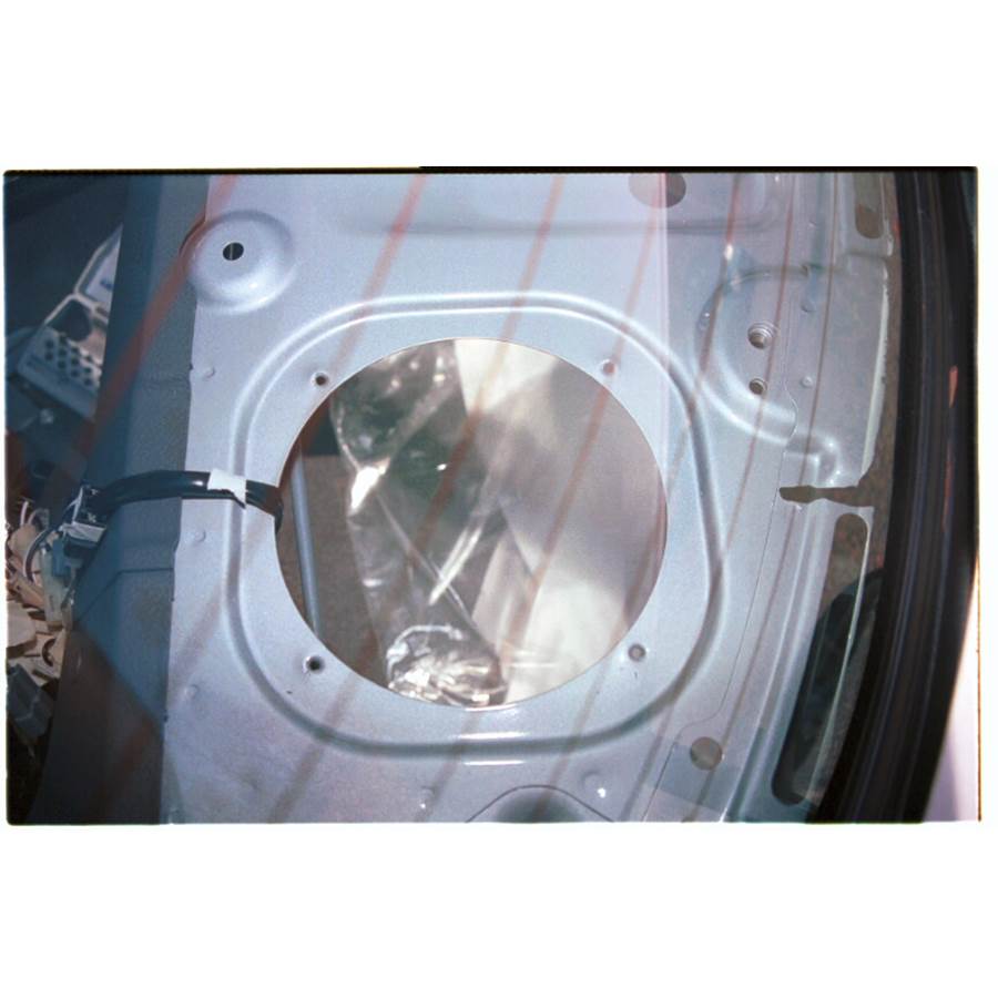 1999 Chevrolet Metro Rear deck speaker removed