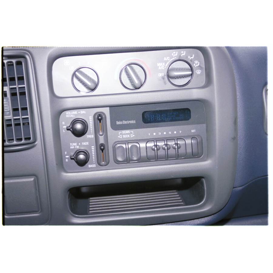 1998 Chevrolet Express Factory Radio