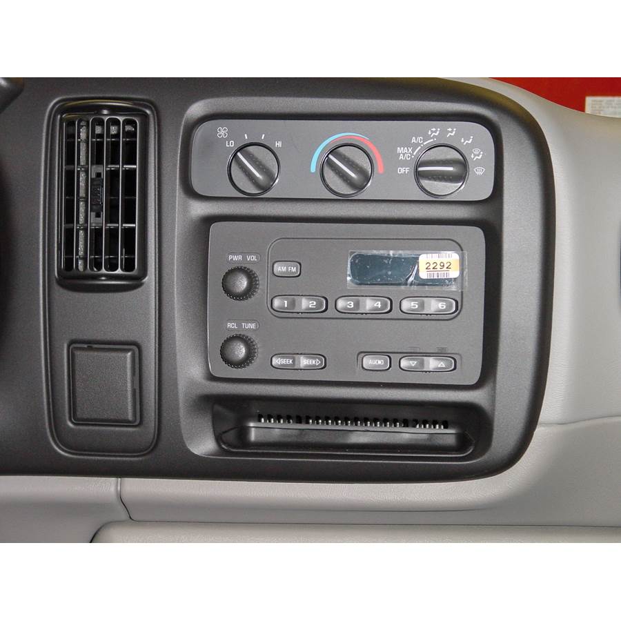 2002 Chevrolet Express Factory Radio
