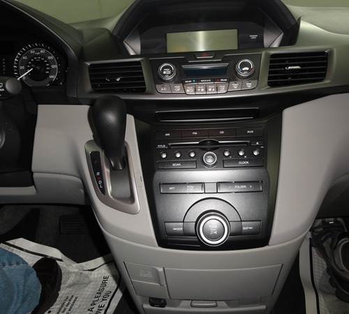 2015 Honda Odyssey Touring - find speakers, stereos, and dash kits that ...