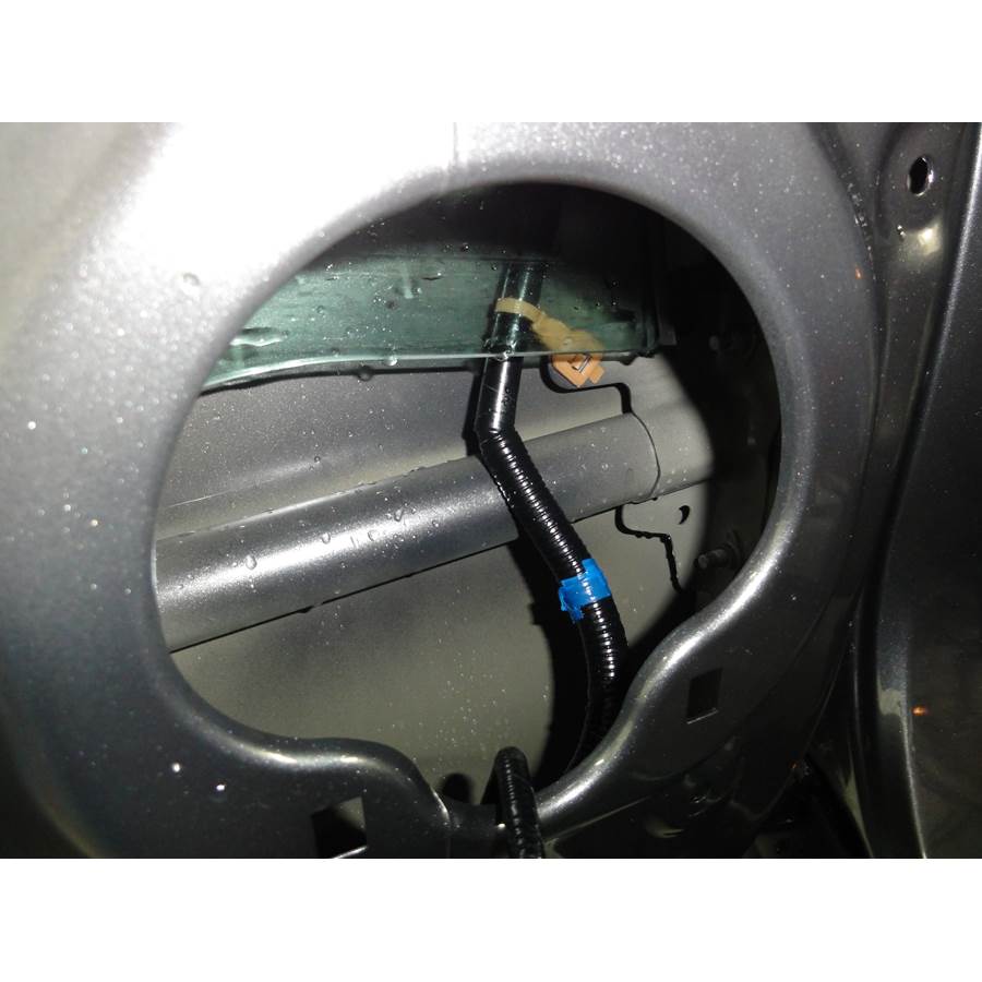 2017 Honda Odyssey LX Front speaker removed